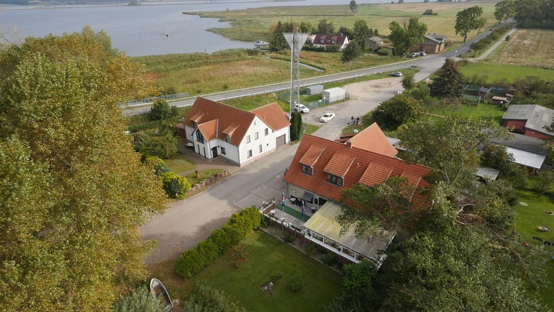 Hotel Haus Kathrin Zecherin Exterior foto